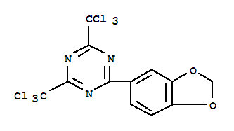 2-(3,4-methylenedioxyphenyl)-4,6-bis(trichloromethyl)-1,3,5-triazine